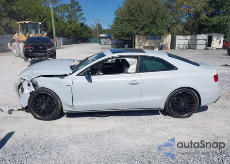 2017 Audi A5 2.0T Sport z USA, uszkodzony, nr VIN WAUD2AFR8HA000368